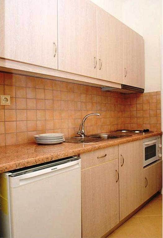 Augustis Suites Ormos  Номер фото